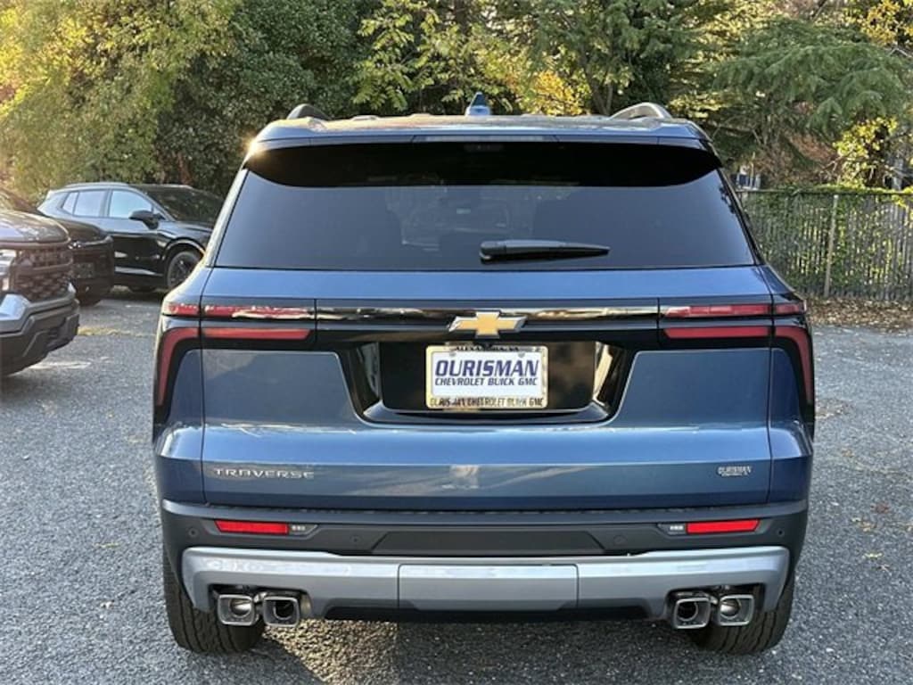 New 2026 Chevrolet Traverse LT SUV