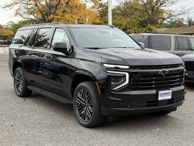 2026 Chevrolet Suburban RST SUV