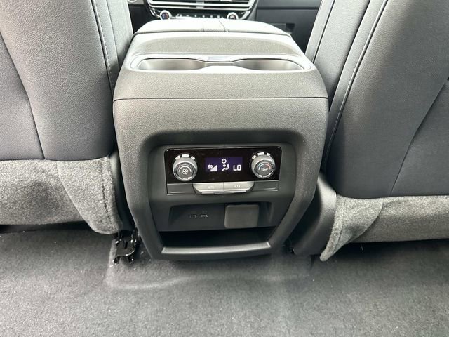 2026 Chevrolet Traverse Z71 - Photo 15