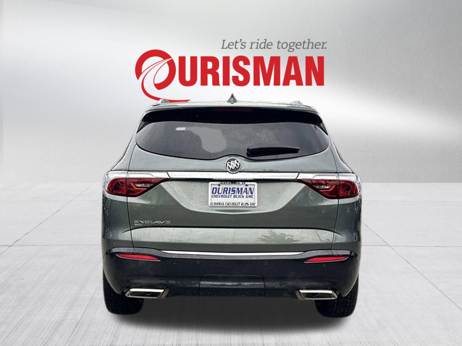 2024 Buick Enclave Essence photo 3