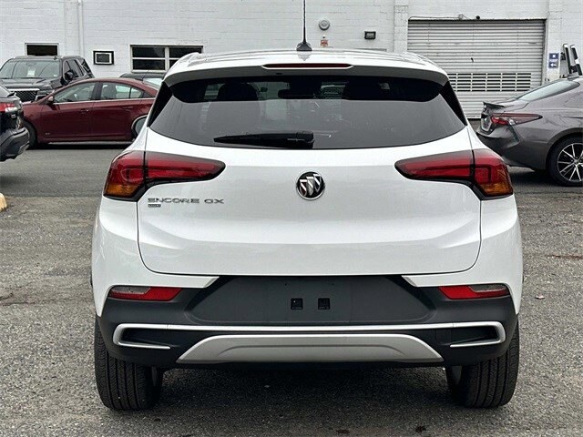 2022 Buick Encore GX Preferred photo 3