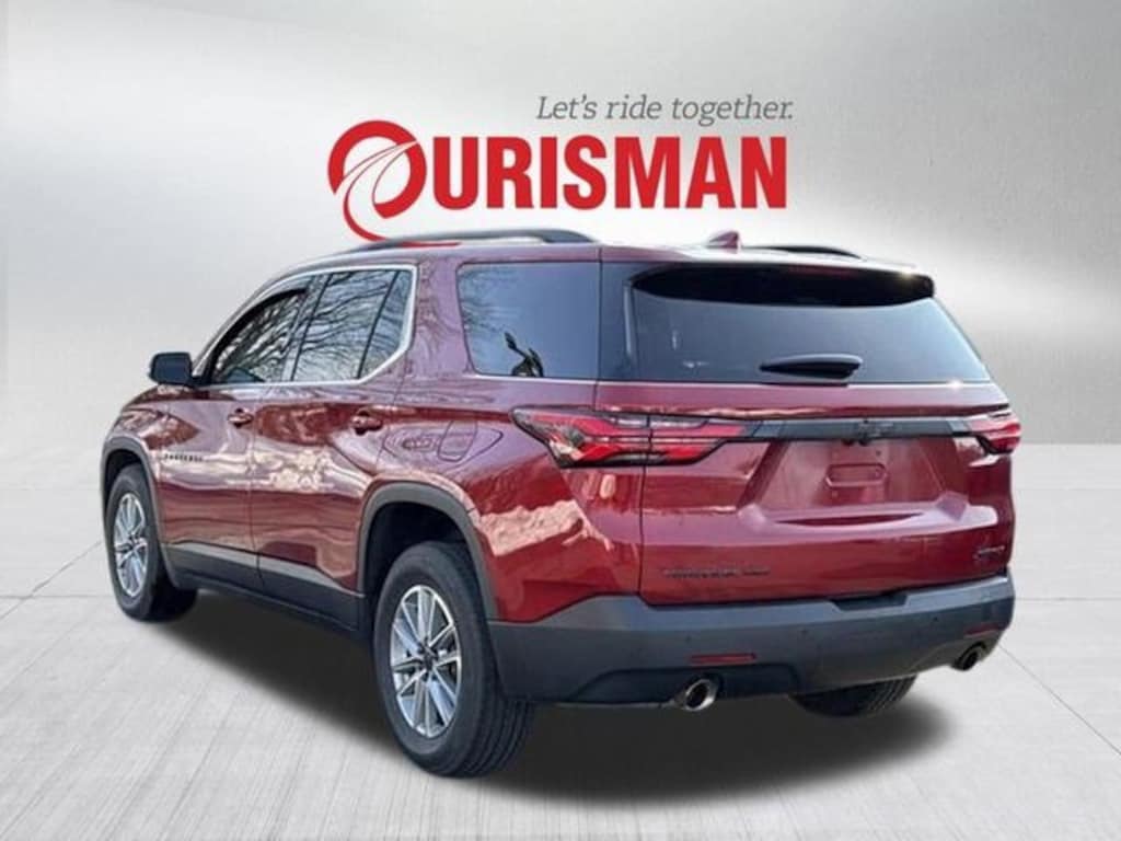 Used 2023 Chevrolet Traverse LT Cloth SUV