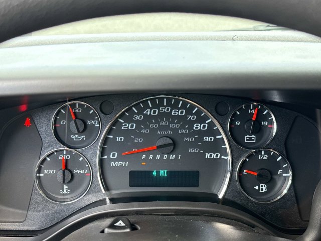 2026 Chevrolet Express Cargo Work Van - Photo 16