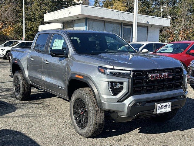 2026 GMC Canyon Elevation's photo