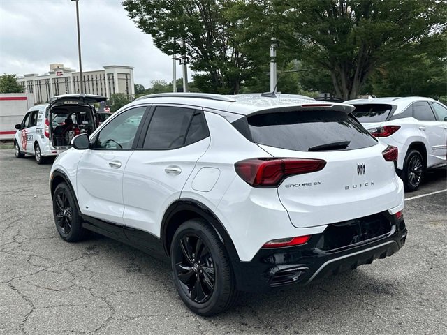 2026 Buick Encore GX Sport Touring photo 3