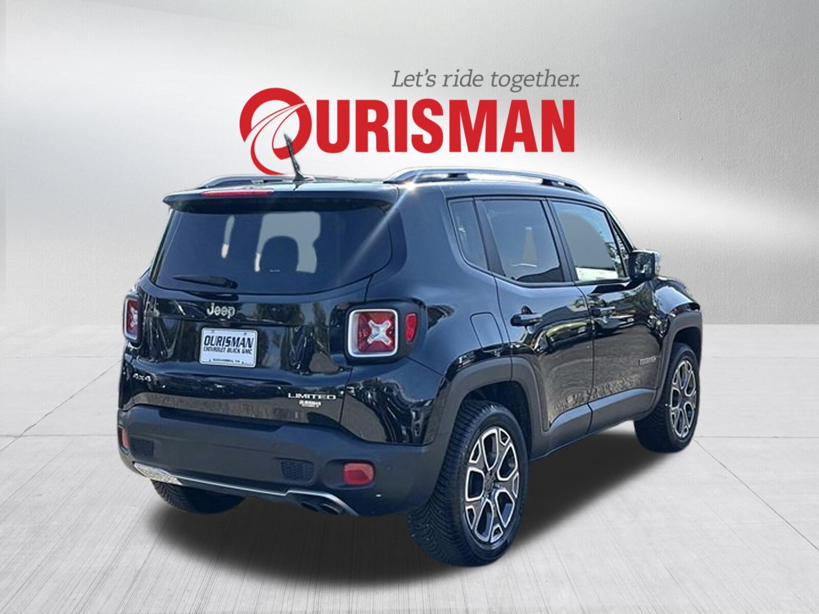 2016 Jeep Renegade Limited photo 2