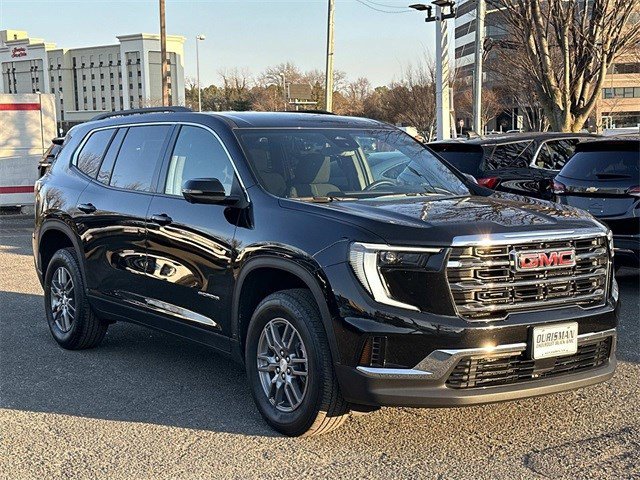 2025 GMC Acadia Elevation's photo