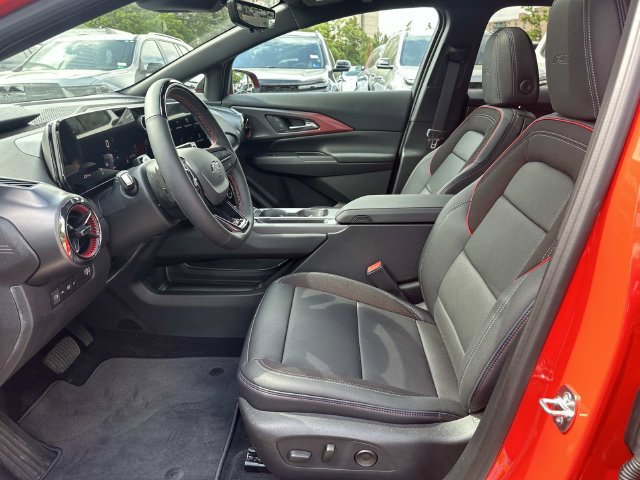 2026 Chevrolet Equinox EV RS - Photo 9