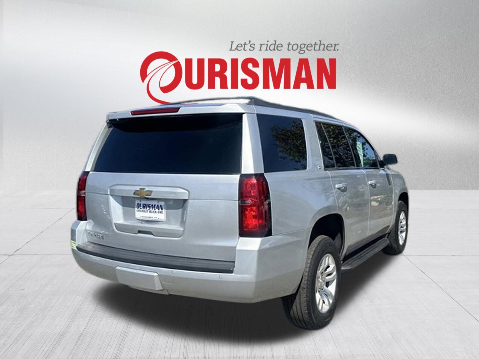 2019 Chevrolet Tahoe LT photo 2