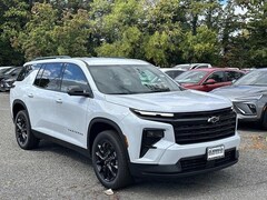 2026 Chevrolet Traverse LT SUV