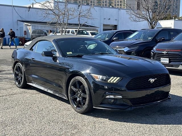 2017 Ford Mustang EcoBoost Premium