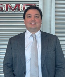 Staff member Colin Cantfil from ID_d3e9651f7ab9