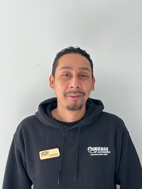 Staff member Pedro Hernandez from ID_e029b842d813