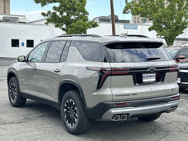 2026 Chevrolet Traverse Z71 - Photo 4