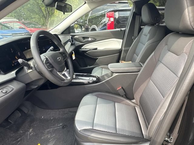 2026 Chevrolet Trax LT - Photo 8