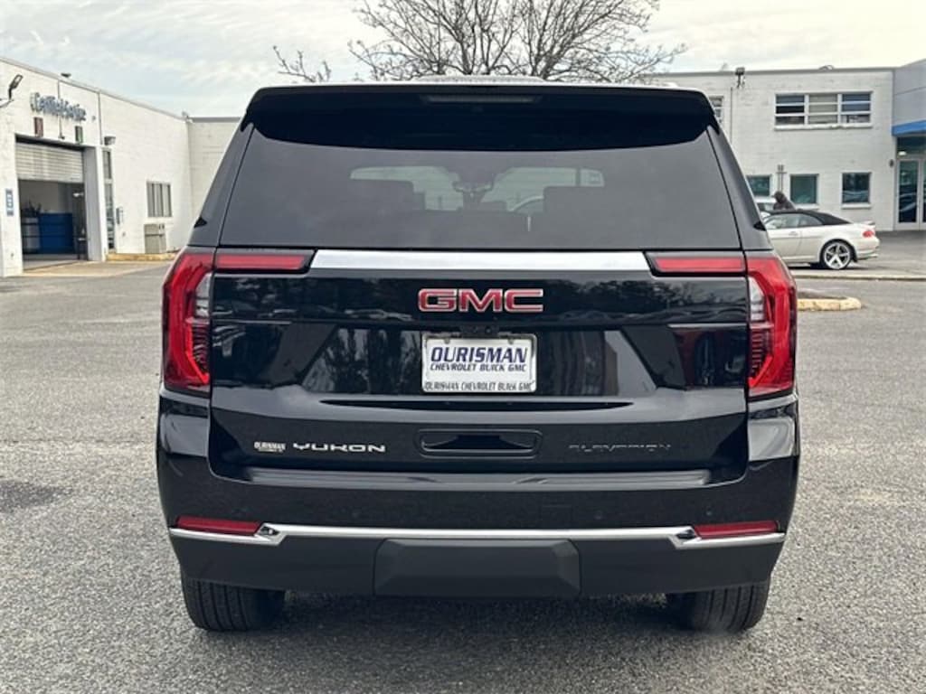 New 2026 GMC Yukon Elevation SUV