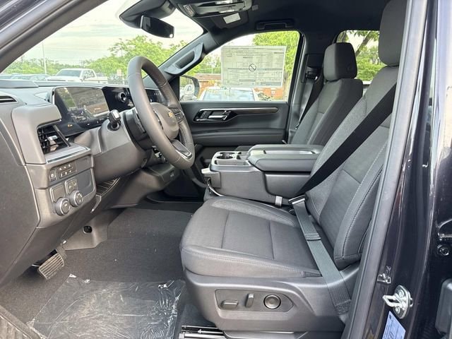 2026 Chevrolet Suburban LS - Photo 10