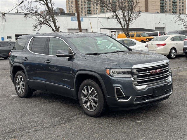 2020 GMC Acadia SLE's photo