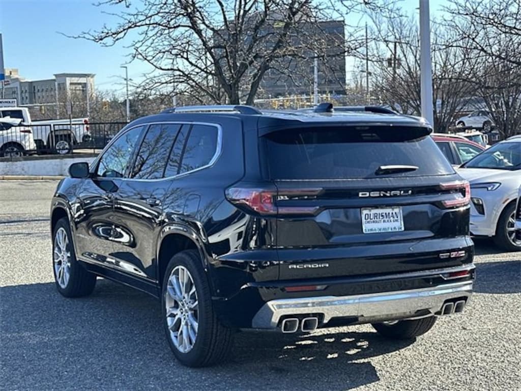 New 2026 GMC Acadia Denali SUV