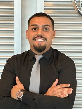 Staff member Oscar Alvarado from ID_5fb5c55d8ecf