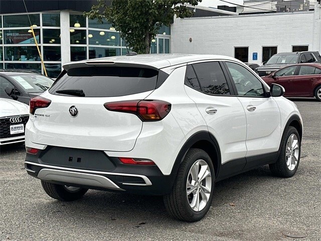 2022 Buick Encore GX Preferred photo 2
