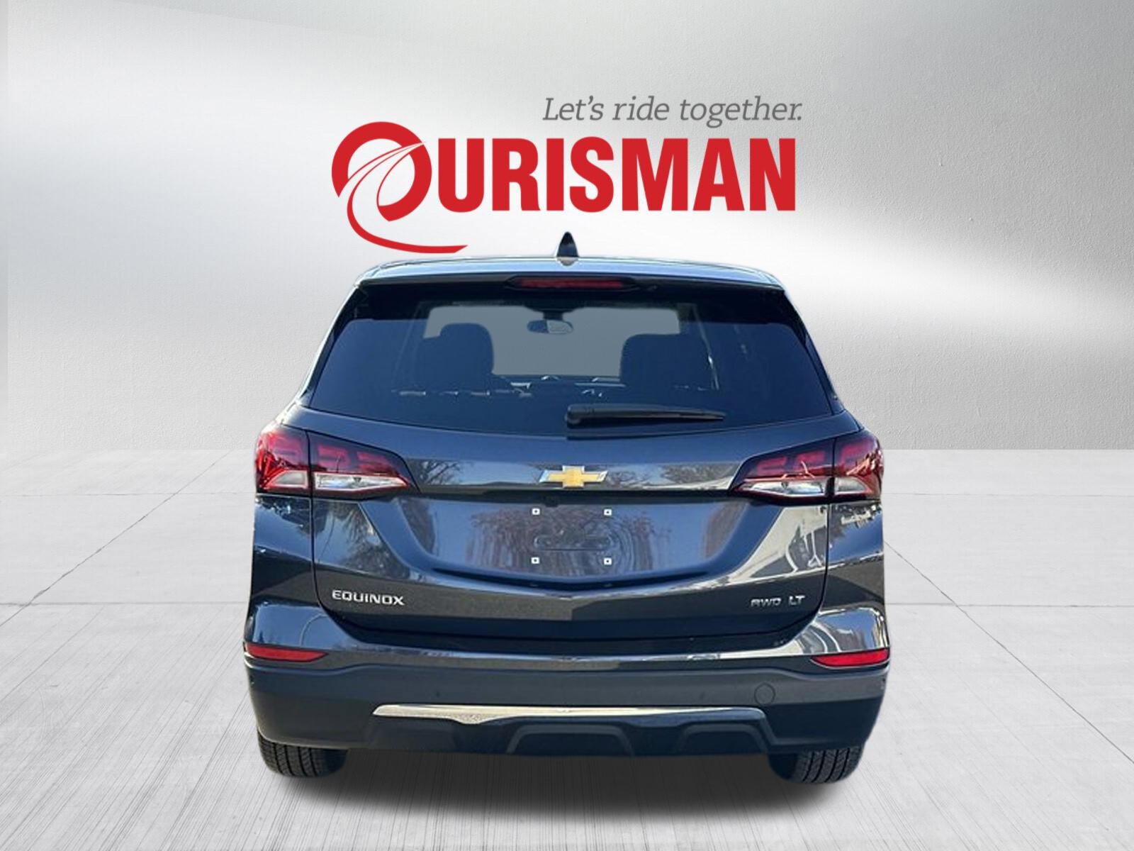 2023 Chevrolet Equinox LT photo 3