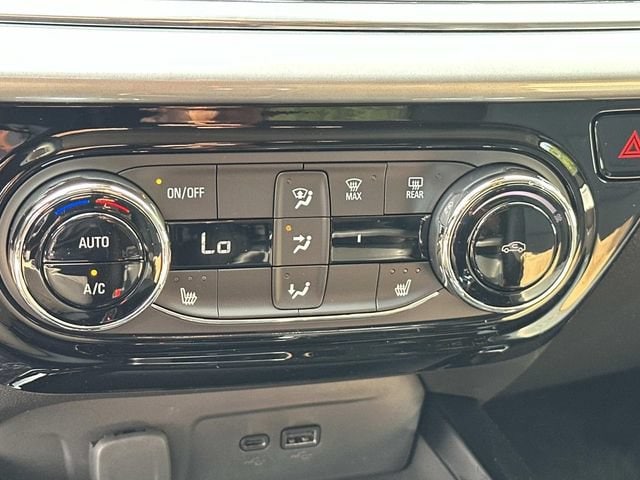 2026 Chevrolet Trax LT - Photo 13