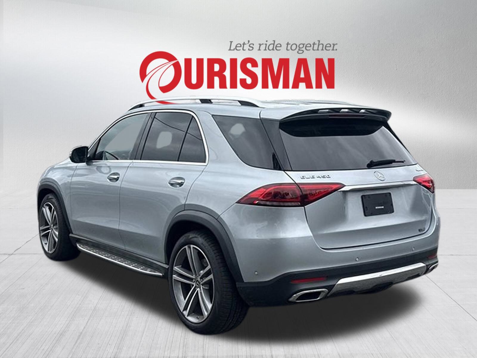 2022 Mercedes Benz GLE 450 4MATIC photo 3