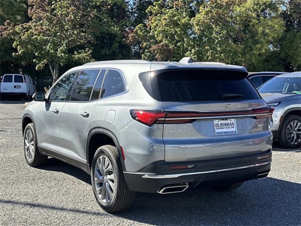 New 2026 Buick Enclave Preferred SUV