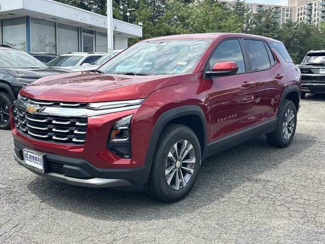 2027 Chevrolet Equinox LT - Photo 5