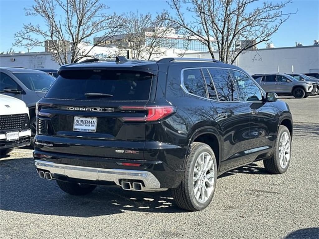 New 2026 GMC Acadia Denali SUV