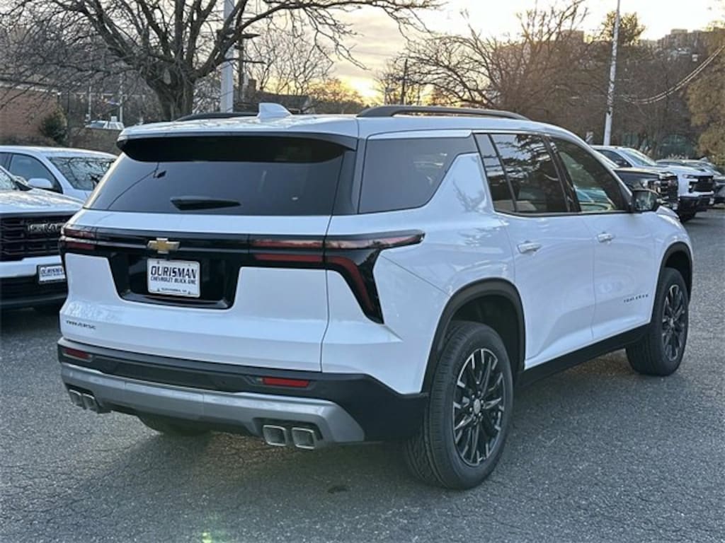New 2026 Chevrolet Traverse LT SUV