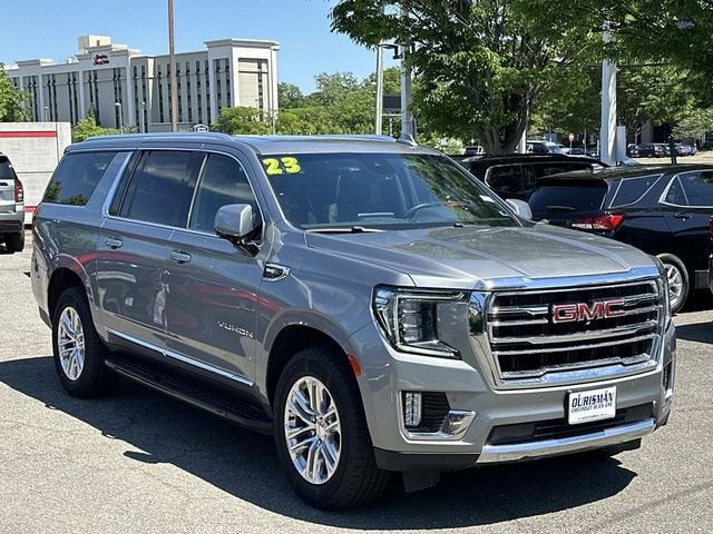 2023 GMC Yukon 4WD SLT's photo