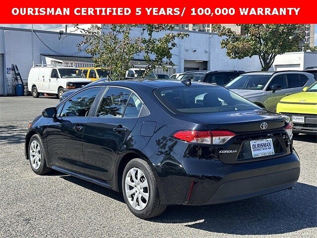 2024 Toyota Corolla LE photo 4