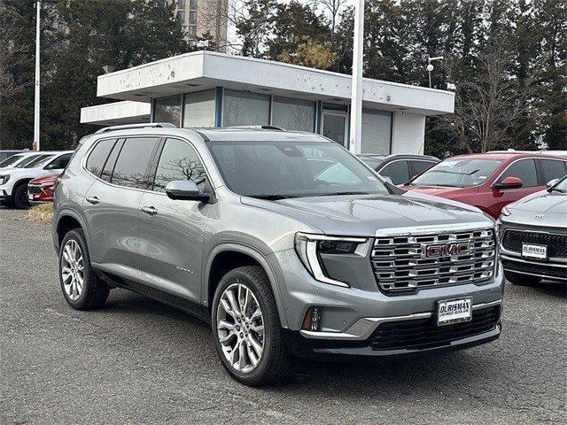 2026 GMC Acadia Denali's photo