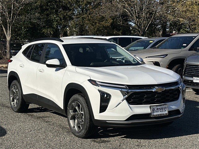 2026 Chevrolet Trax LT's photo