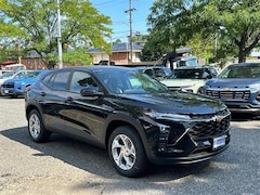 2025 Chevrolet Trax LS SUV