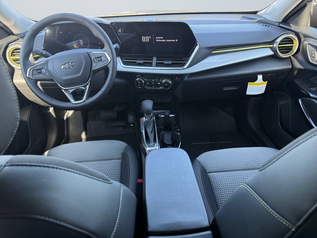 2026 Chevrolet Trax LT - Photo 10