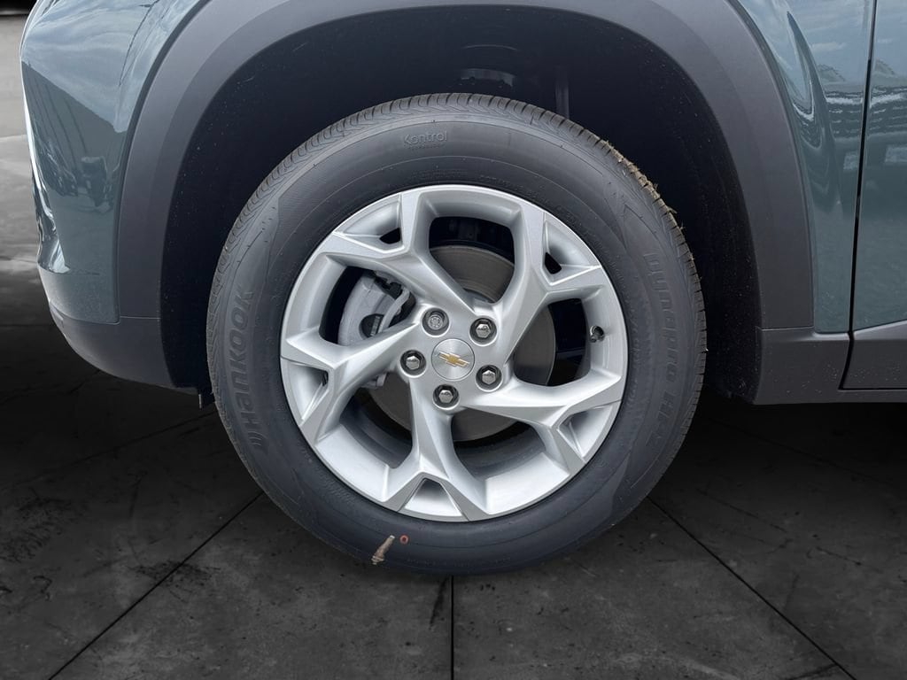 2026 Chevrolet Trax LS - Photo 14