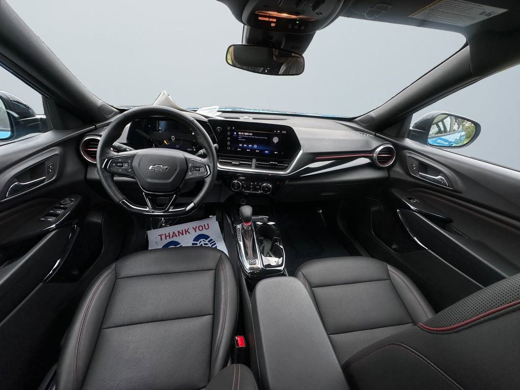 2025 Chevrolet Trax RS - Photo 10