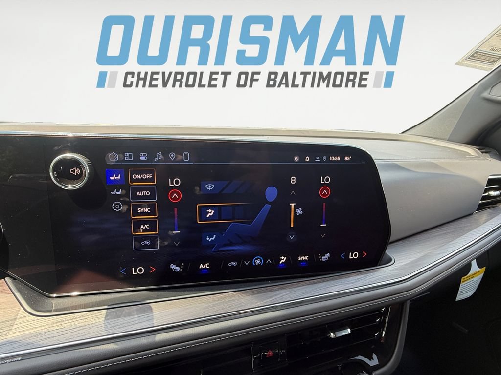 2026 Chevrolet Suburban LT - Photo 19