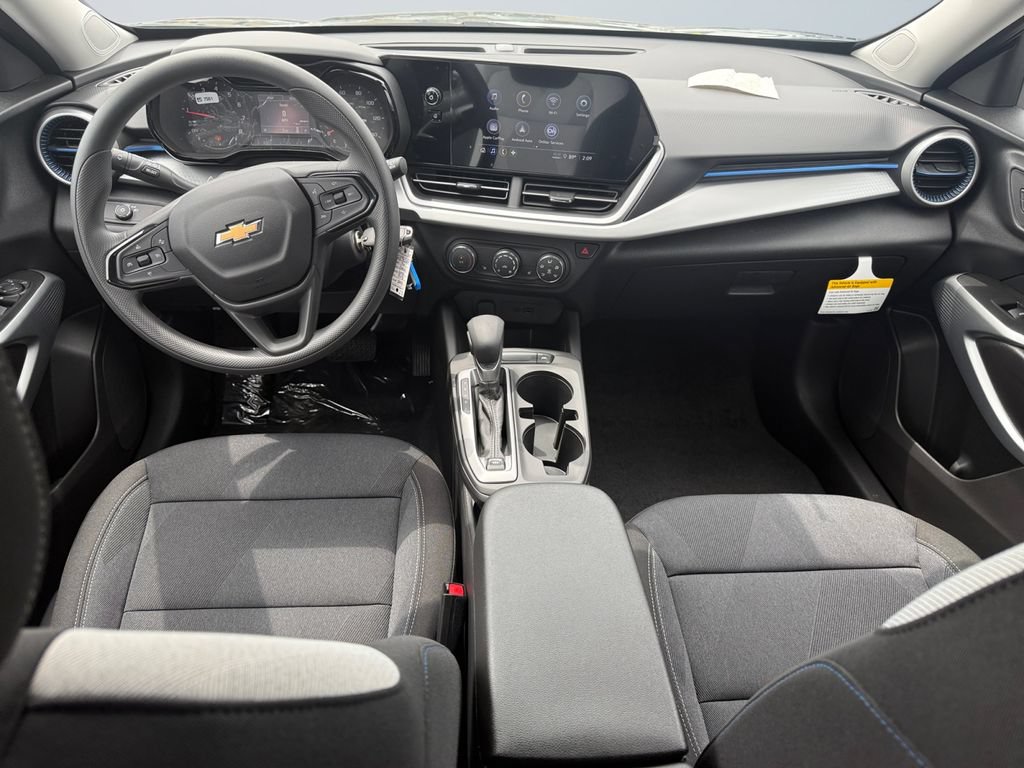 2026 Chevrolet Trax LS - Photo 10