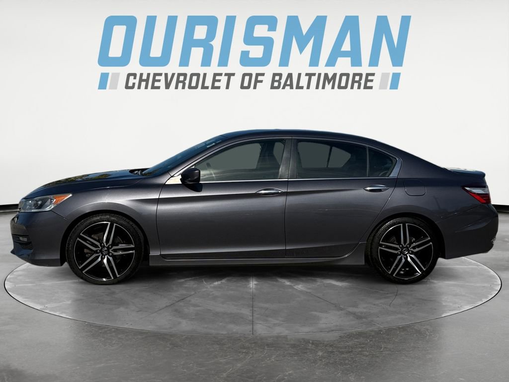 2017 Honda Accord Sport photo 3
