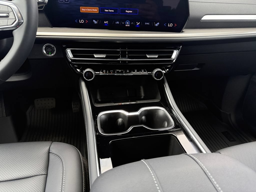 2026 Chevrolet Traverse LT - Photo 11
