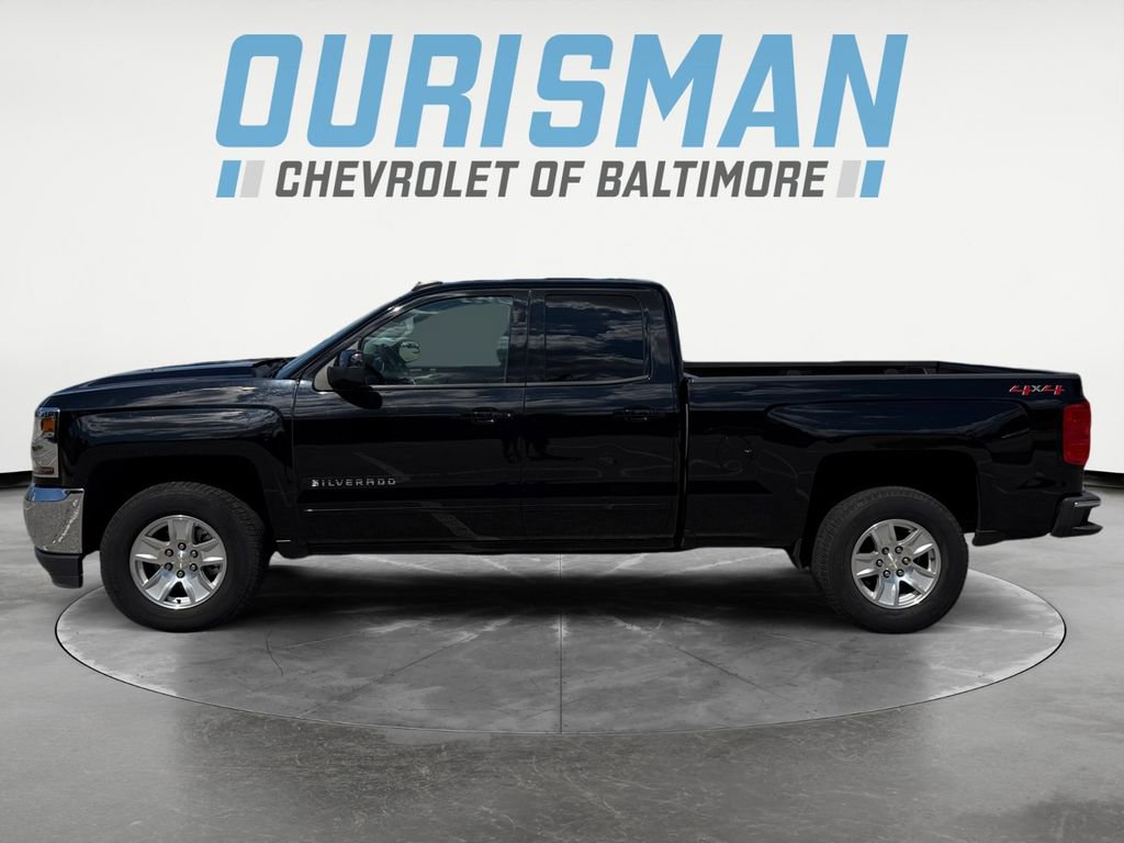 2018 Chevrolet Silverado 1500 LT1 photo 2