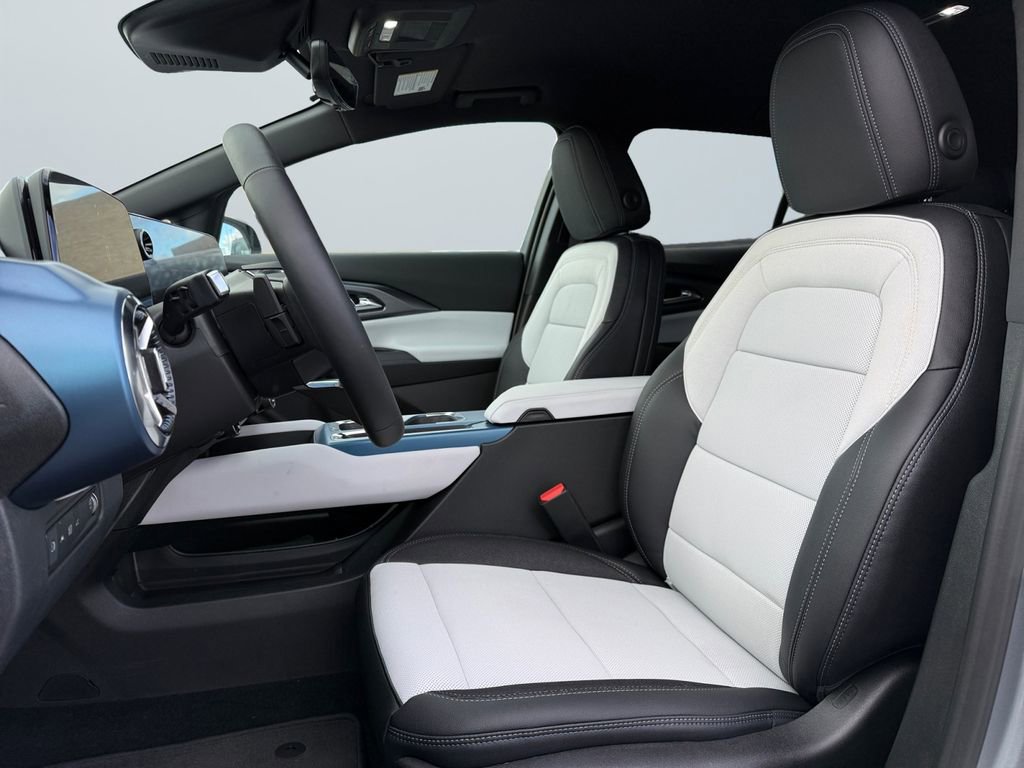 2026 Chevrolet Equinox EV 2LT - Photo 9
