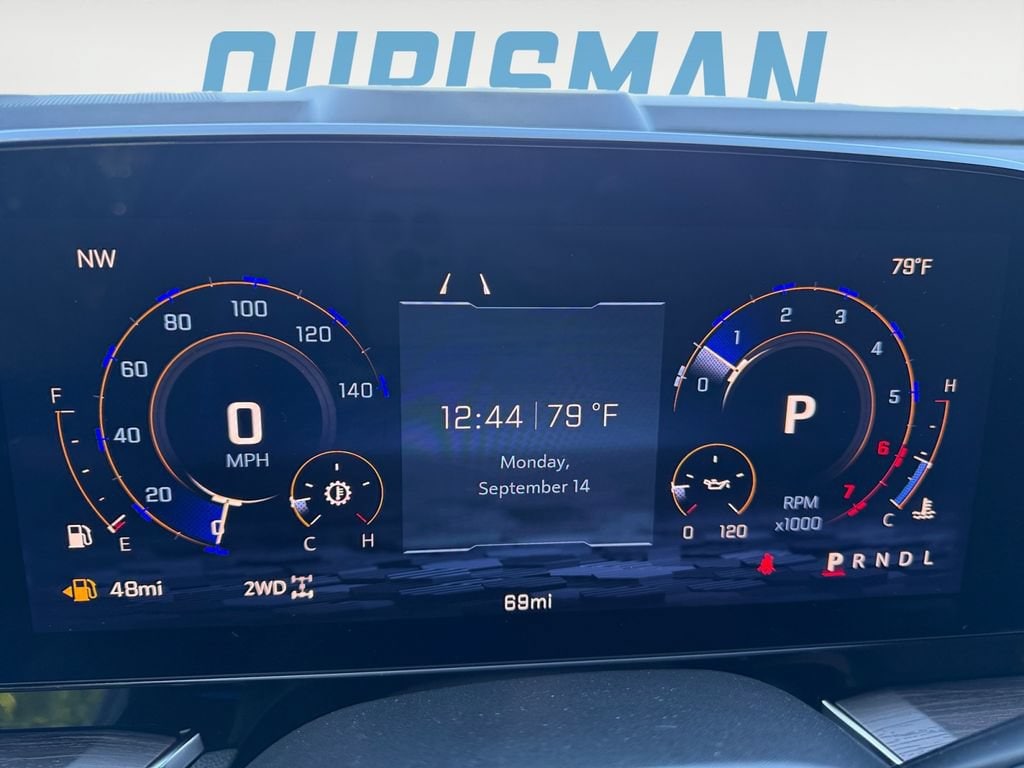 2026 Chevrolet Suburban LS - Photo 17