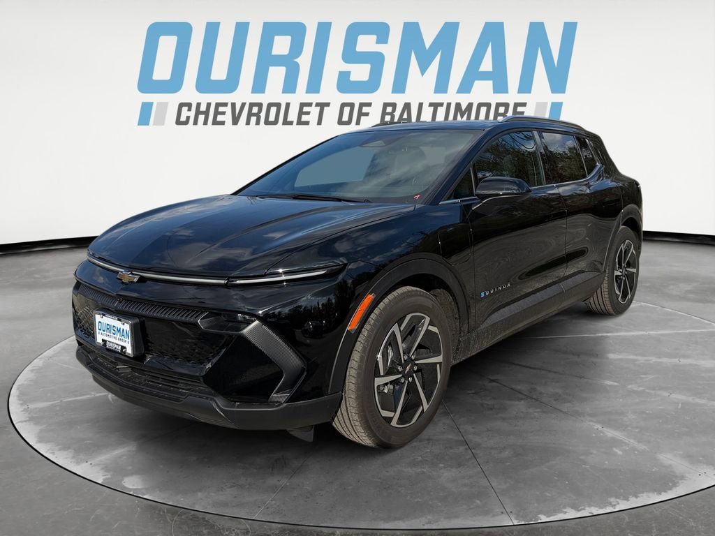 2026 Chevrolet Equinox EV 1LT photo 2