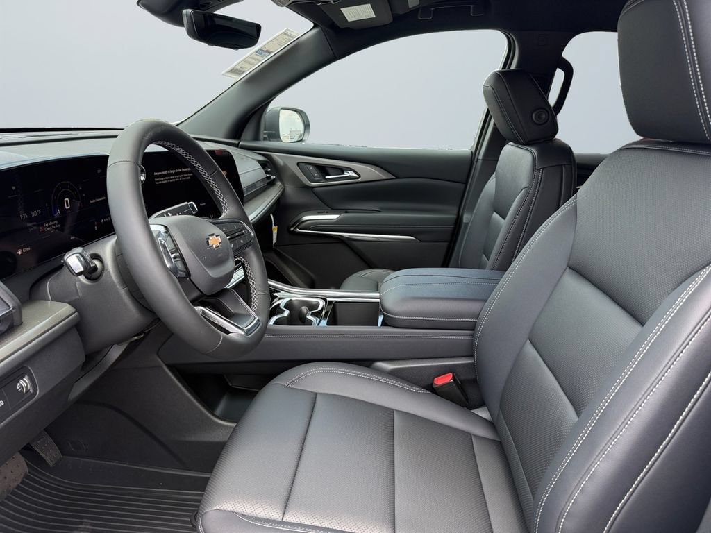 2026 Chevrolet Traverse LT - Photo 9