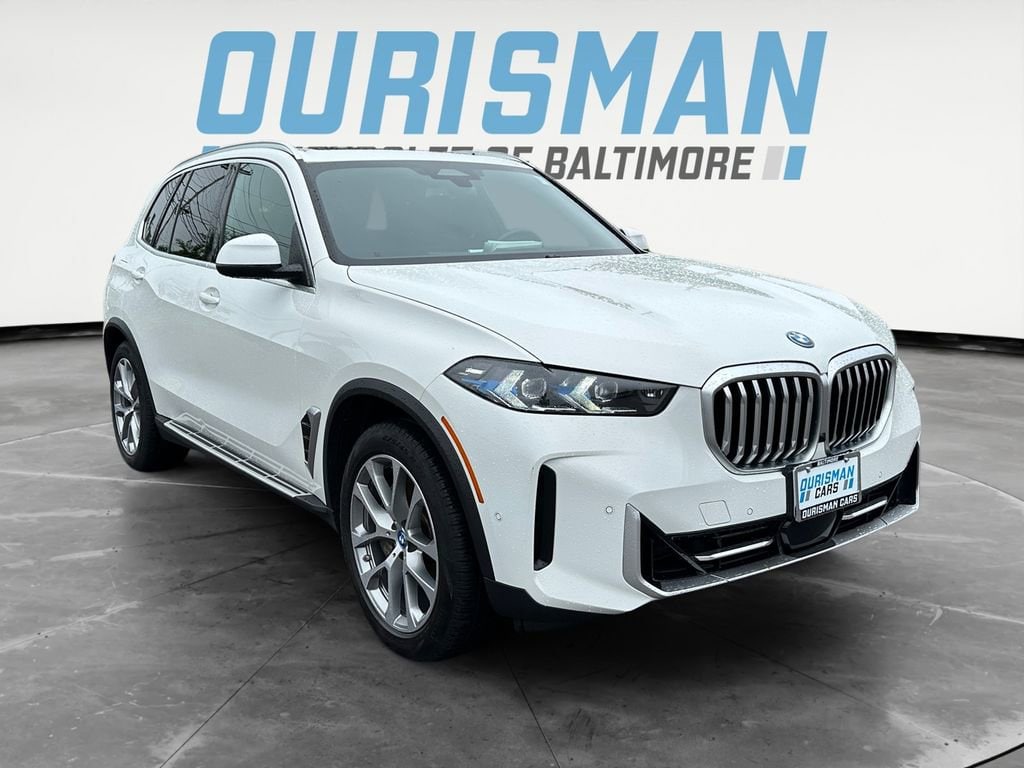 2025 BMW X5 xDrive50e's photo